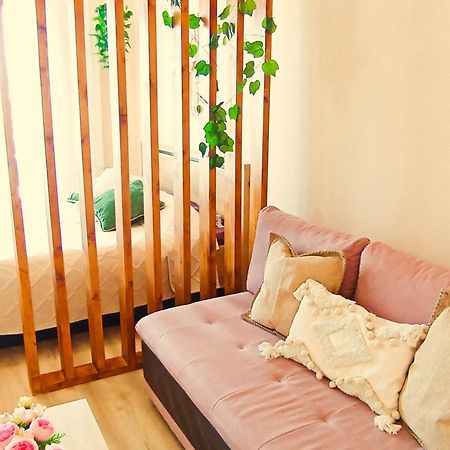Apartament Nyx Флорешть Екстер'єр фото