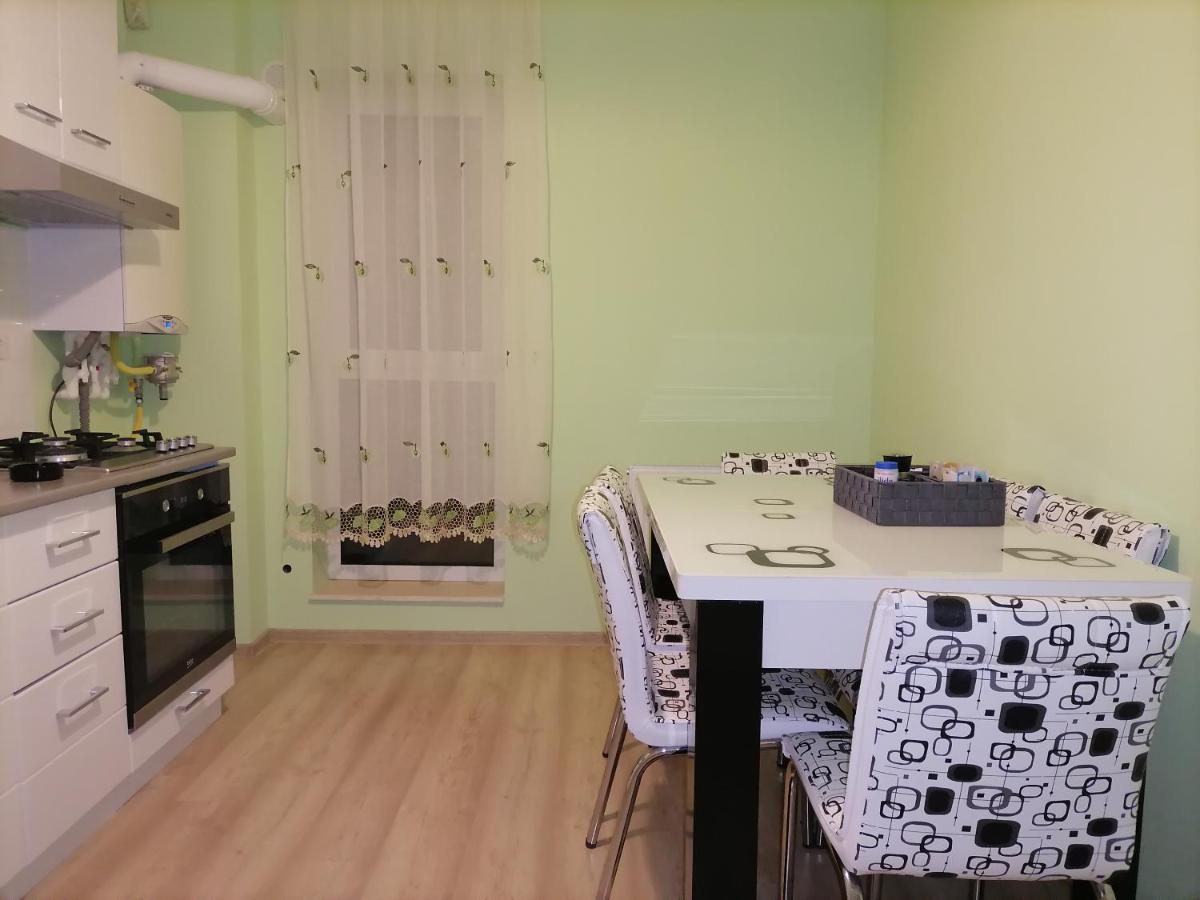 Apartament Nyx Флорешть Екстер'єр фото